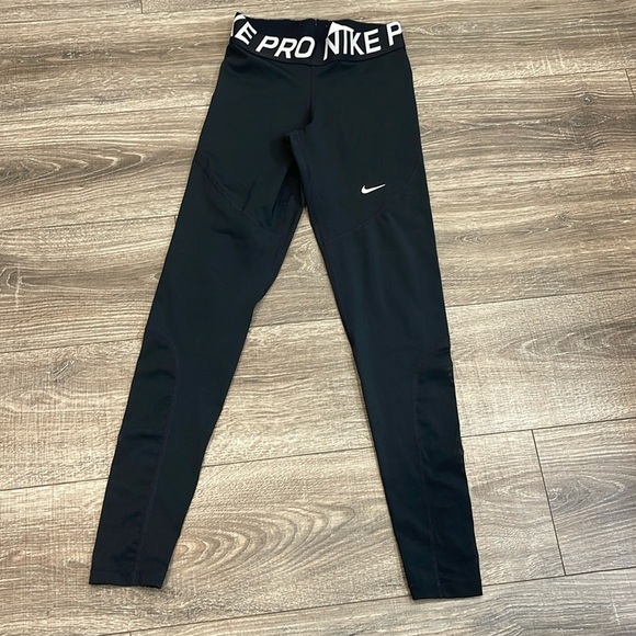 Nike Pro leggings size small - Picture 1 of 3